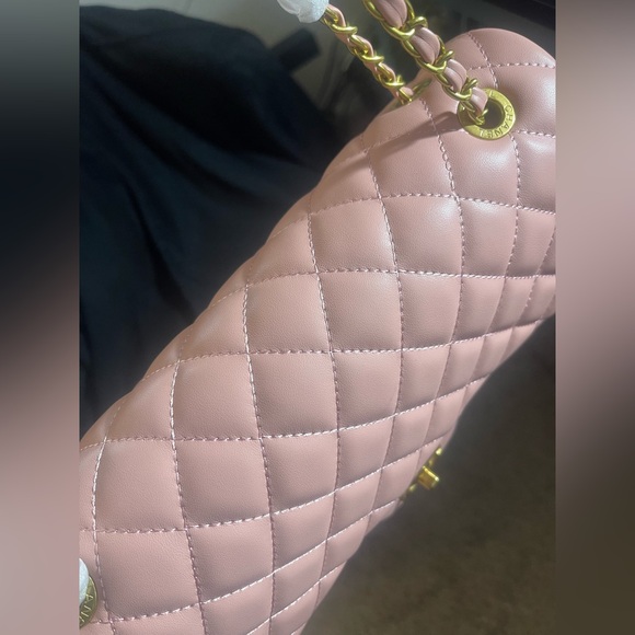 Pink C Quilted Bag ๐ - Picture 9 of 11